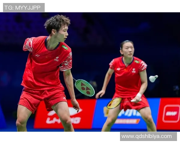 重庆羽毛球队的拼搏之路与大师赛荣耀背后的故事 重庆羽毛球队的拼搏之路与大师赛荣耀背后的故事