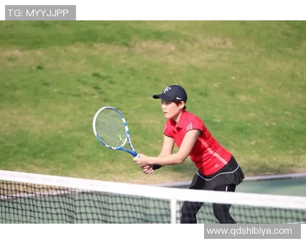 南京网球队包夹战术解析与网球热点的深度探讨